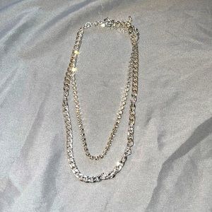 H&M 2 layered choker necklace